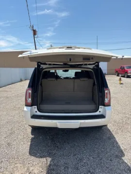 More photos of 2015 GMC Yukon SLT at 4M Autoplex - Industrial Blvd, TX
