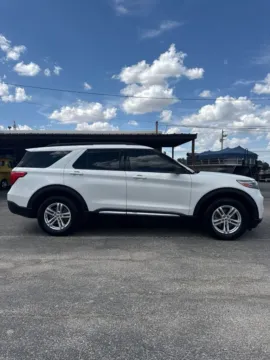 Photos of 2020 Ford Explorer XLT for sale in Abilene, TX at 4M Autoplex - Industrial Blvd
