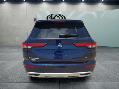 More photos of 2024 Mitsubishi Outlander SE at 4M Autoplex - Industrial Blvd, TX