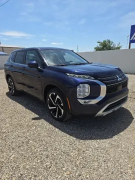 Blue 2024 Mitsubishi Outlander SE for sale in Abilene, TX