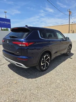 Another view of 2024 Mitsubishi Outlander SE for sale in Abilene, TX at 4M Autoplex - Industrial Blvd