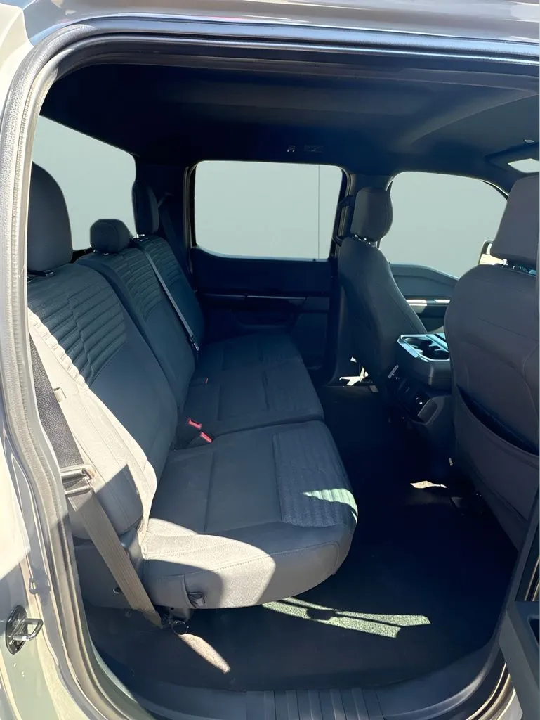 Ford F-150 photo 18