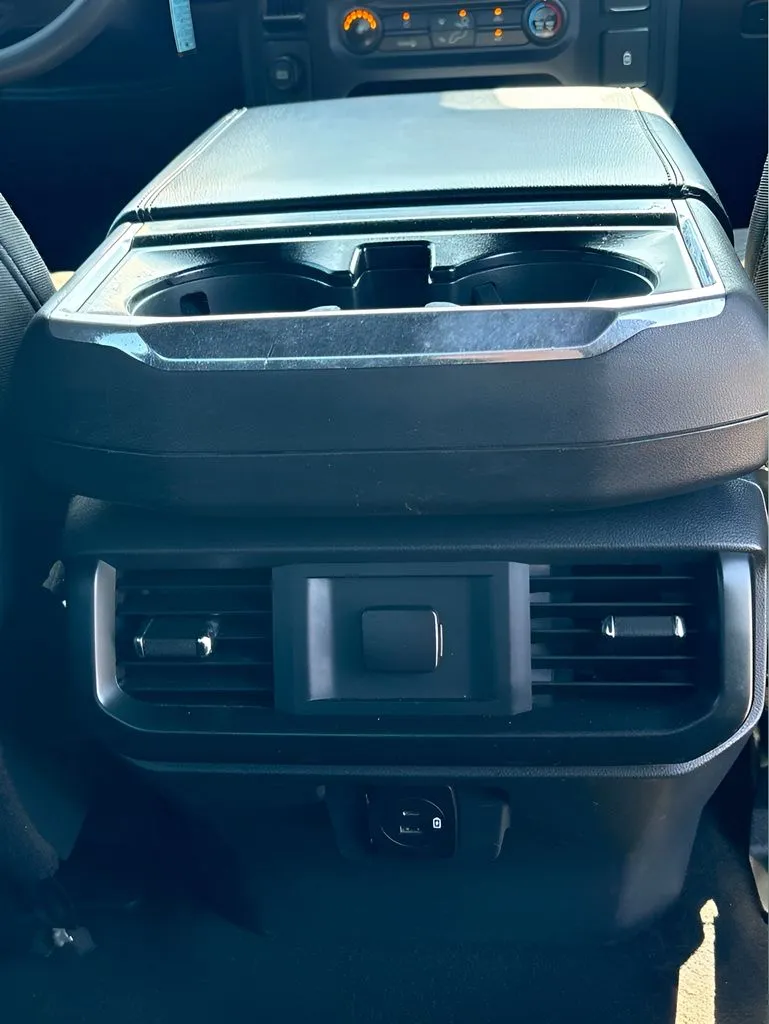 Ford F-150 photo 21