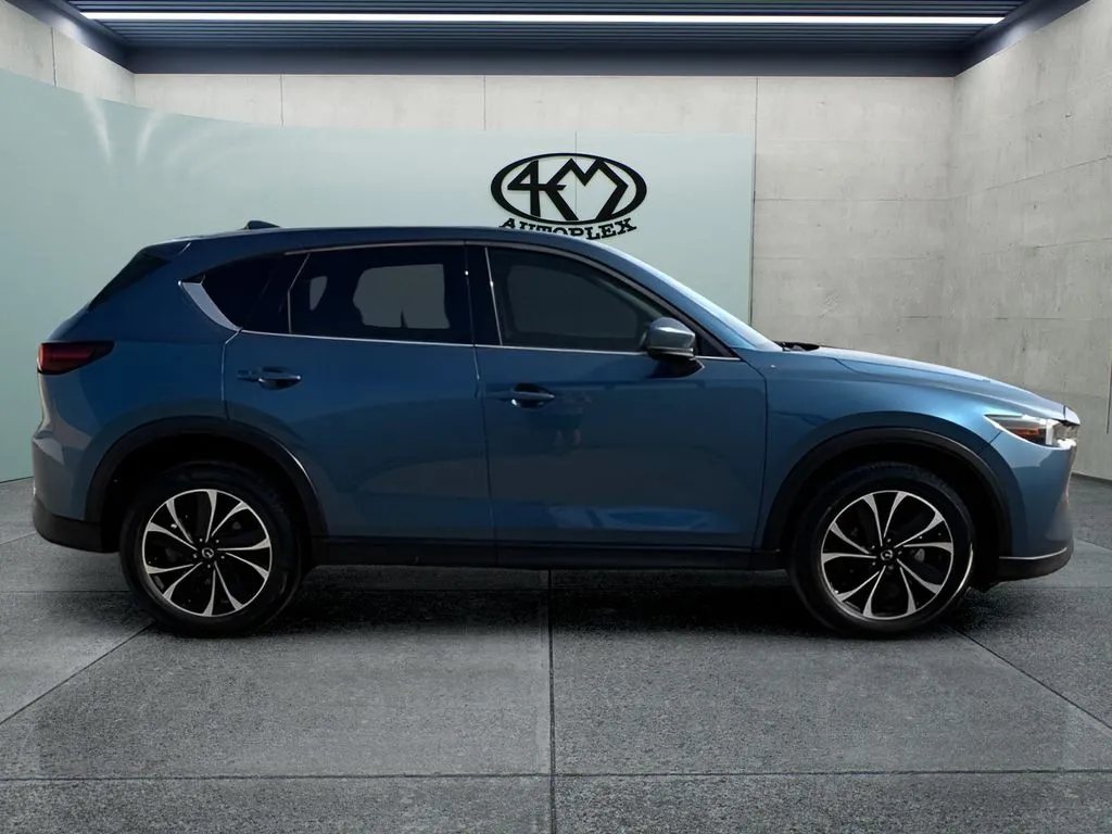 Mazda CX-5 photo 2