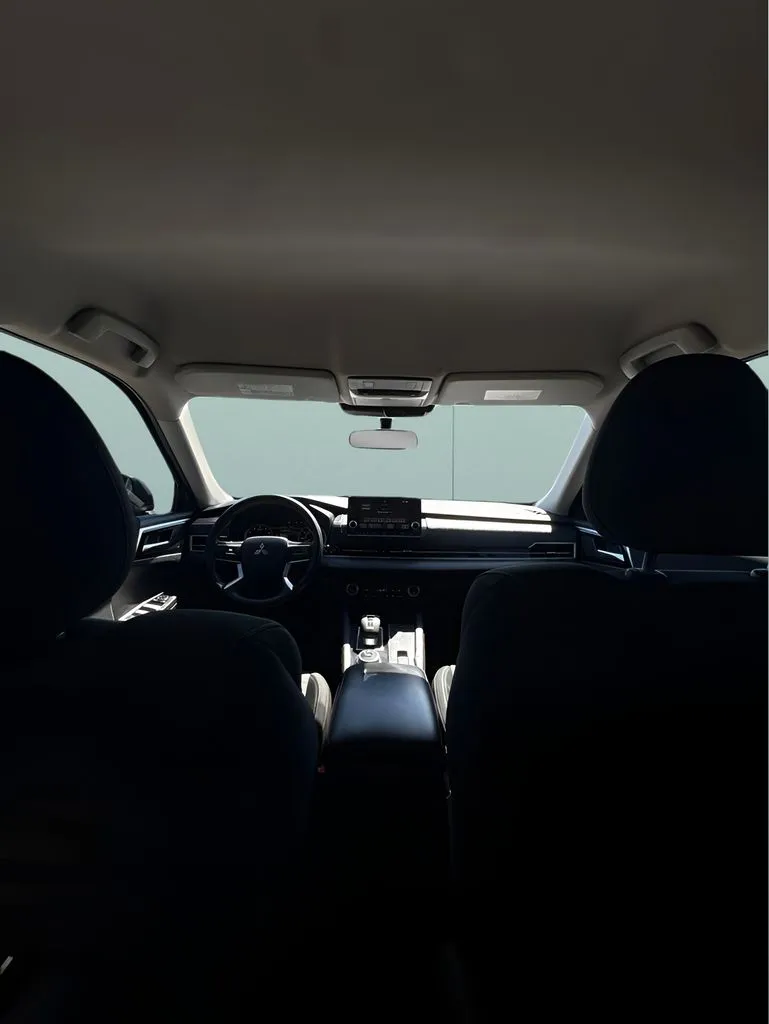 Mitsubishi Outlander photo 24