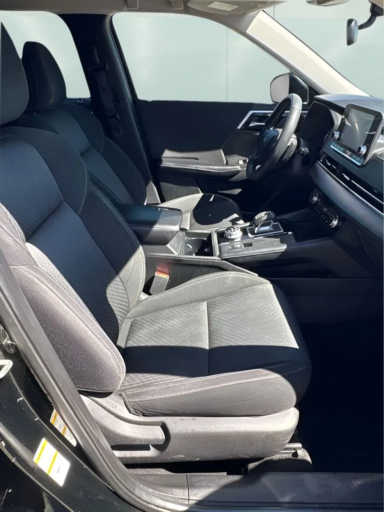 Mitsubishi Outlander photo 22