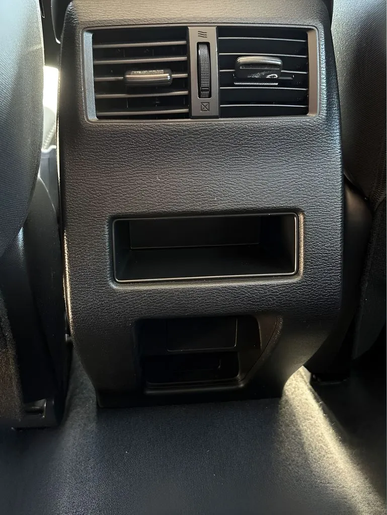 Mitsubishi Outlander photo 23