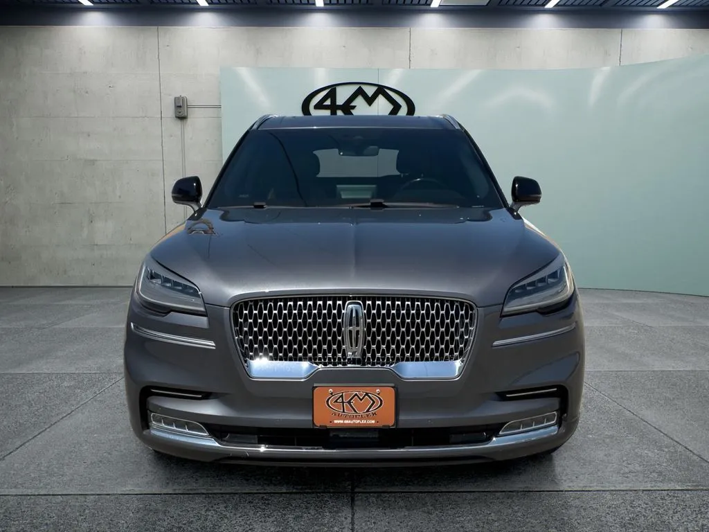 Lincoln Aviator photo 8