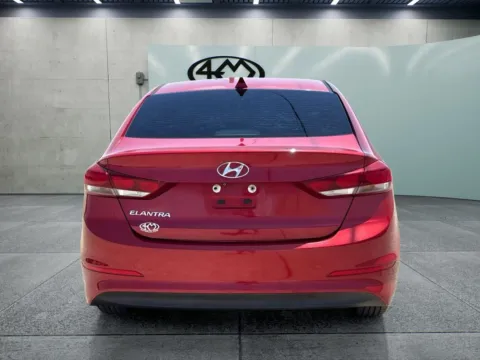 More photos of 2018 Hyundai Elantra SEL at 4M Autoplex - Industrial Blvd, TX