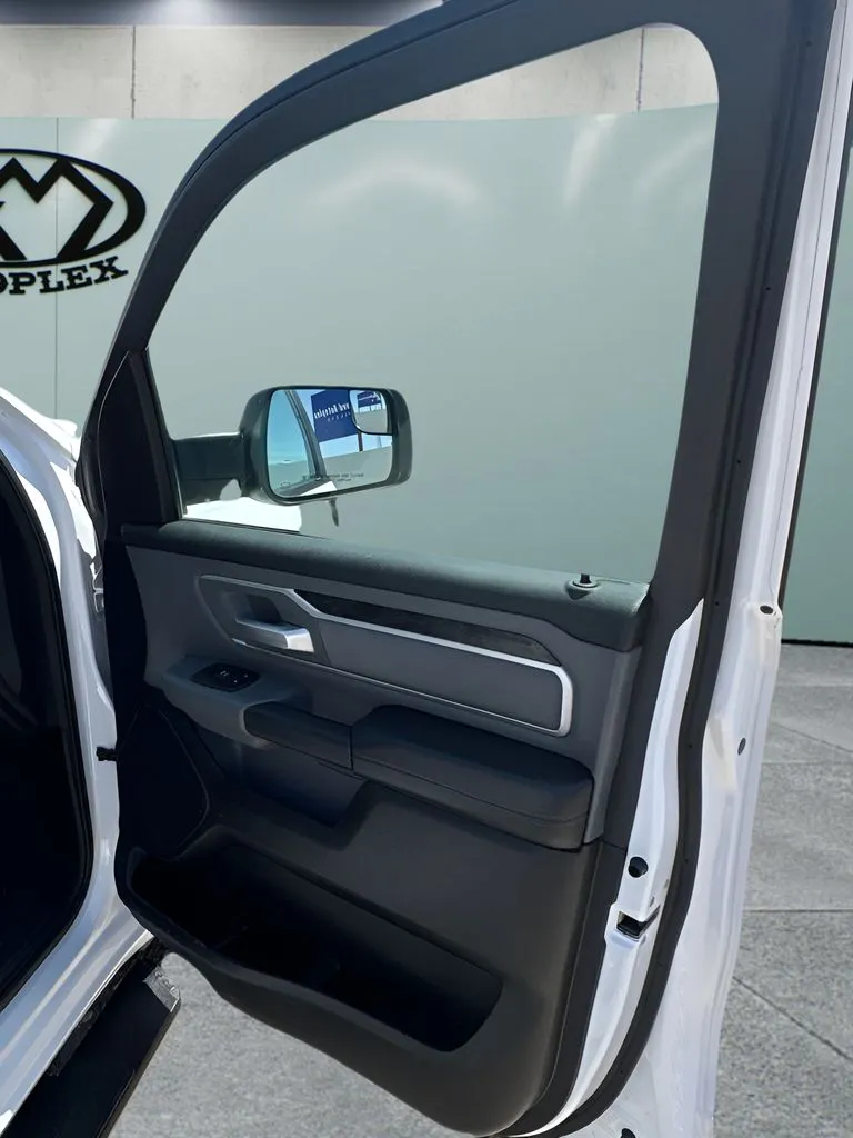 Ram 1500 photo 18