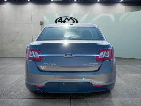More photos of 2011 Ford Taurus Limited at 4M Autoplex - Industrial Blvd, TX