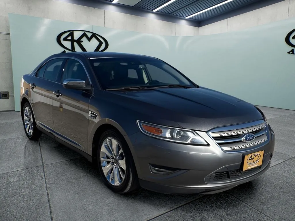 Gray 2011 Ford Taurus Limited for sale in Abilene, TX