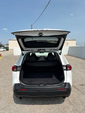 More photos of 2022 Toyota RAV4 Hybrid XLE at 4M Autoplex - Industrial Blvd, TX