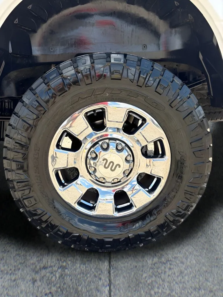 Ford F-250SD photo 34
