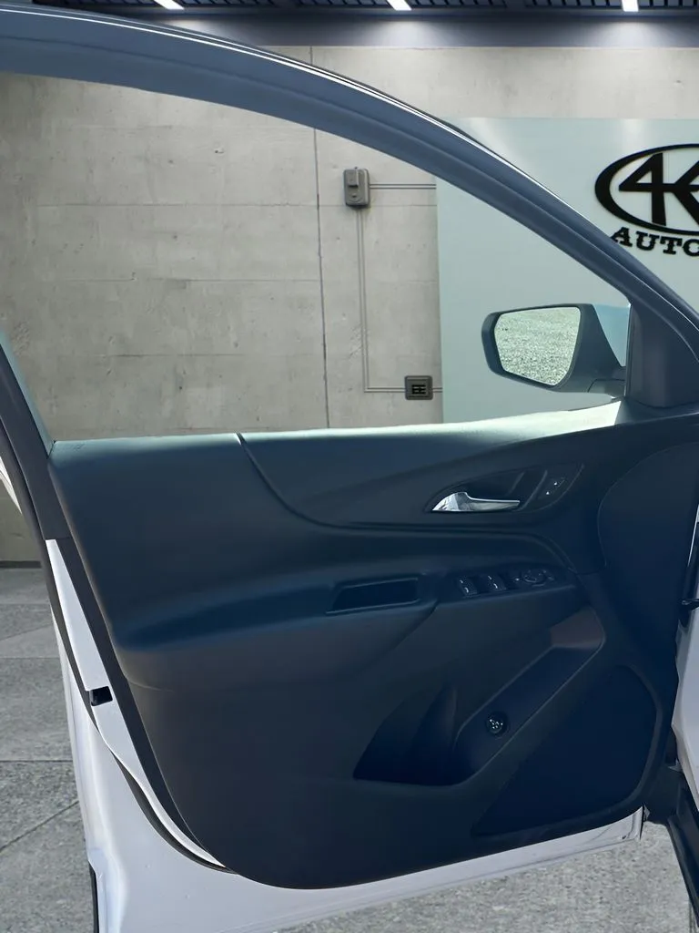 Chevrolet Equinox photo 11