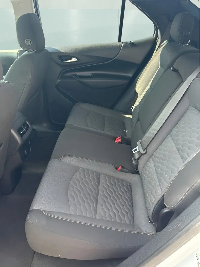 Chevrolet Equinox photo 15