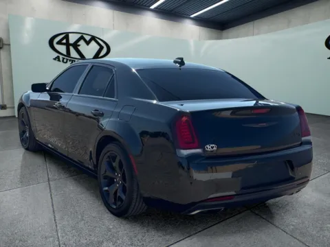 More photos of 2021 Chrysler 300 S at 4M Autoplex - Industrial Blvd, TX