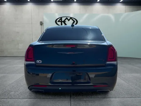 More photos of 2021 Chrysler 300 S at 4M Autoplex - Industrial Blvd, TX