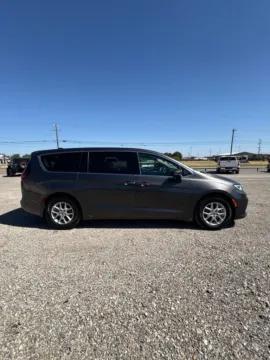 Photos of 2023 Chrysler Pacifica Touring L for sale in Abilene, TX at 4M Autoplex - Industrial Blvd