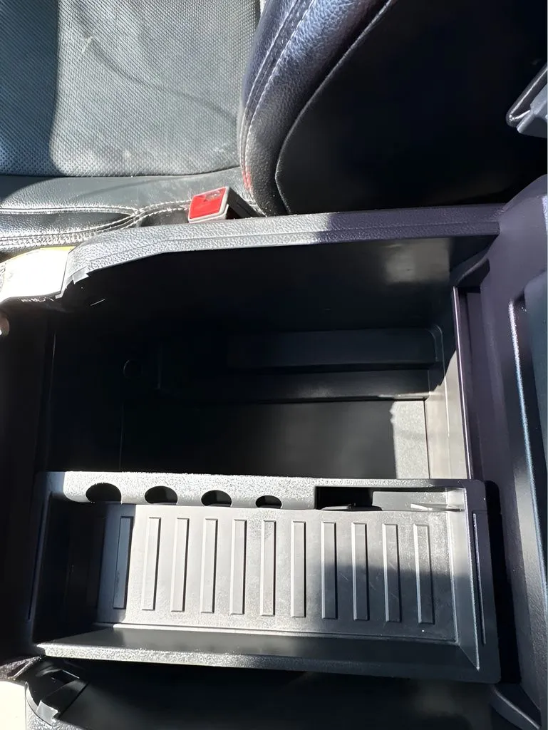 Ford F-250SD photo 28