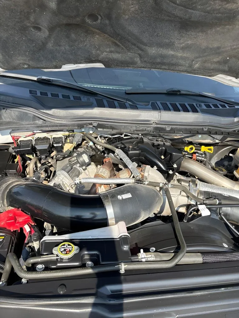 Ford F-250SD photo 11