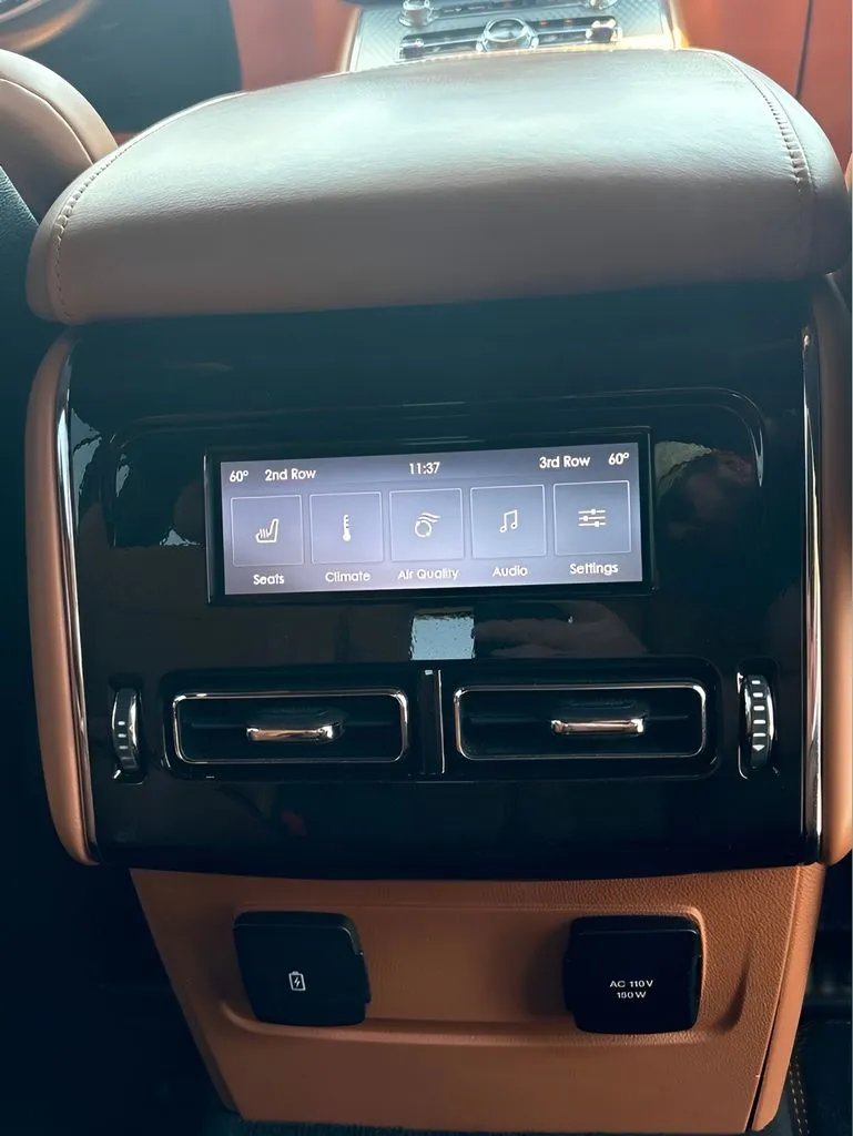 Lincoln Aviator photo 23