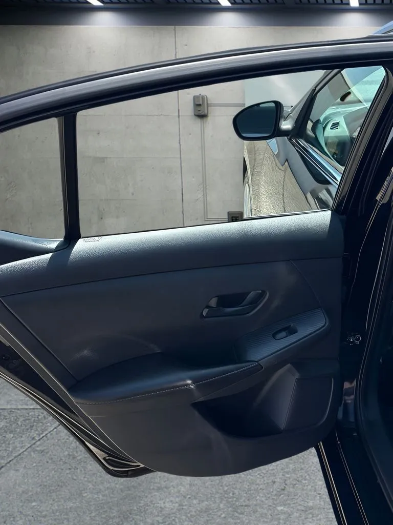 Nissan Sentra photo 16