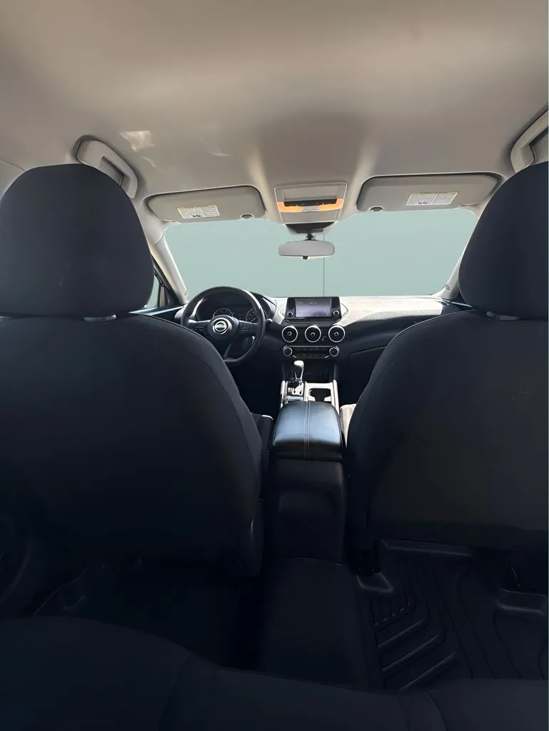 Nissan Sentra photo 22
