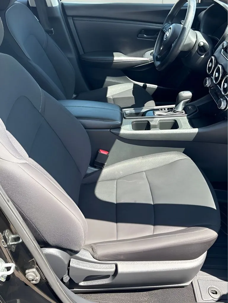 Nissan Sentra photo 21