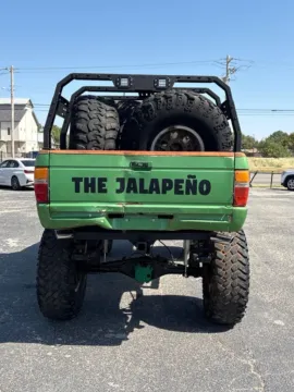 More photos of 1986 Toyota Truck at 4M Autoplex - Industrial Blvd, TX