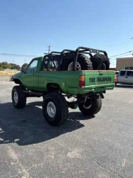 More photos of 1986 Toyota Truck at 4M Autoplex - Industrial Blvd, TX