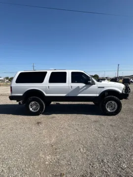 Photos of 2003 Ford Excursion Eddie Bauer for sale in Abilene, TX at 4M Autoplex - Industrial Blvd