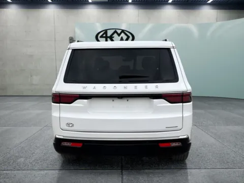 More photos of 2024 Jeep Wagoneer L Series II at 4M Autoplex - Industrial Blvd, TX