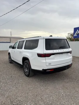 More photos of 2024 Jeep Wagoneer L Series II at 4M Autoplex - Industrial Blvd, TX