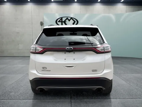 More photos of 2018 Ford Edge SEL at 4M Autoplex - Industrial Blvd, TX
