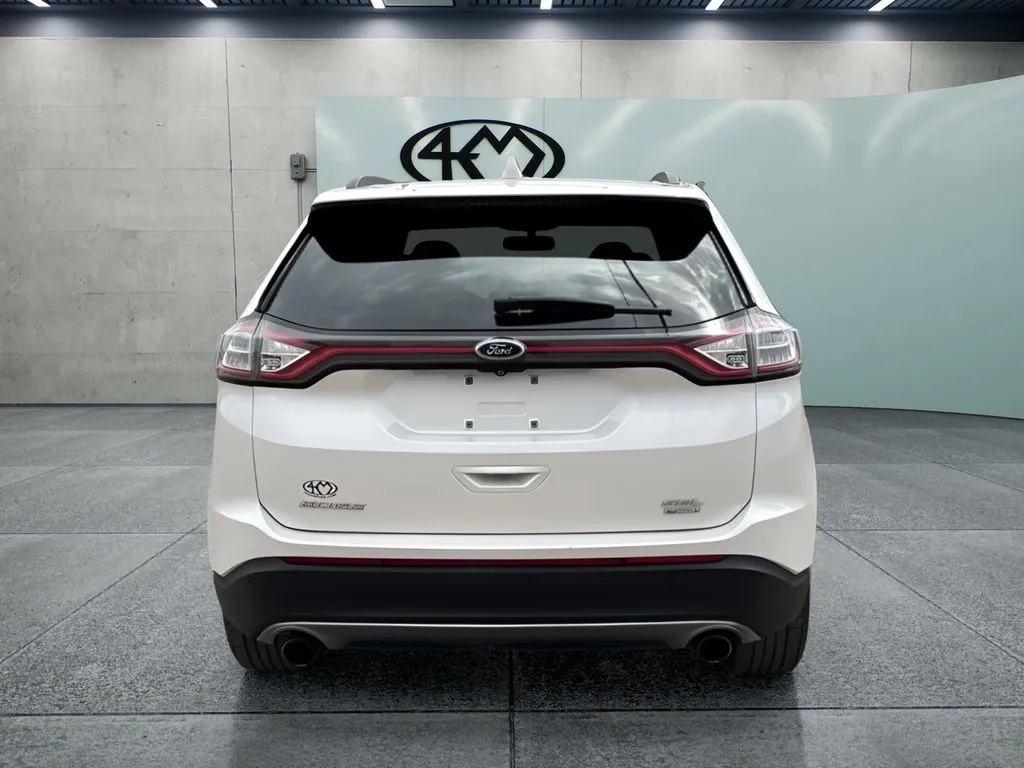 Ford Edge photo 4