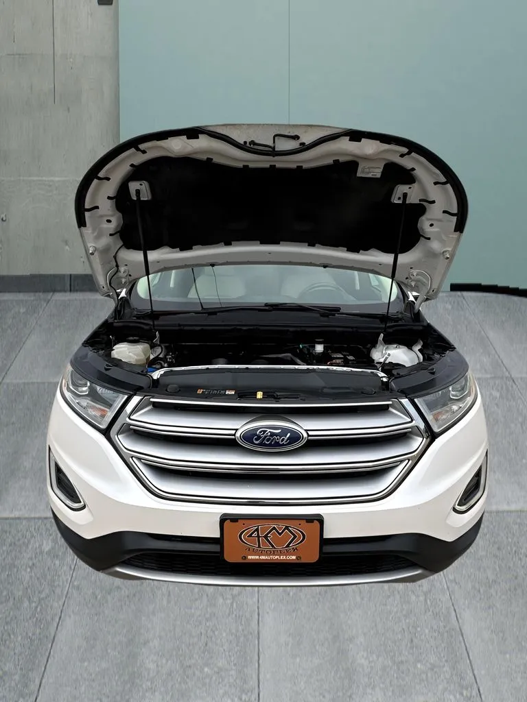 Ford Edge photo 9