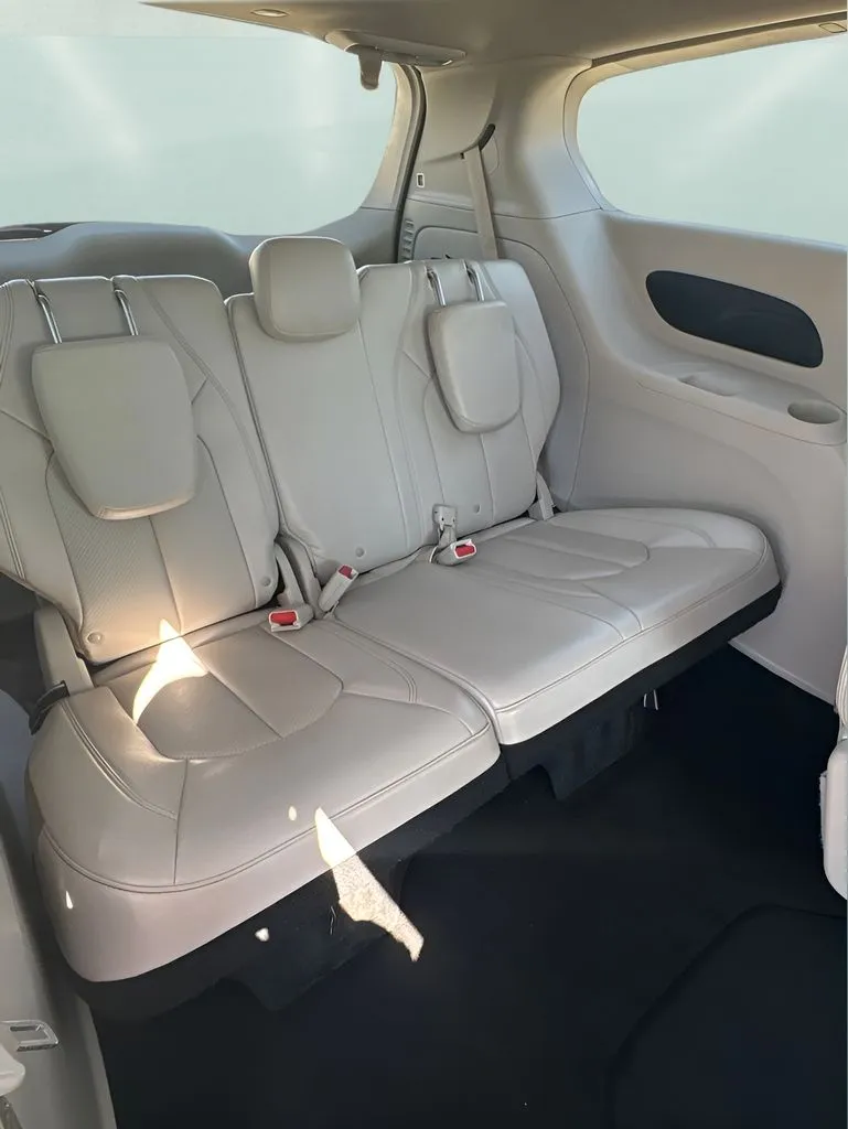 Chrysler Voyager photo 21