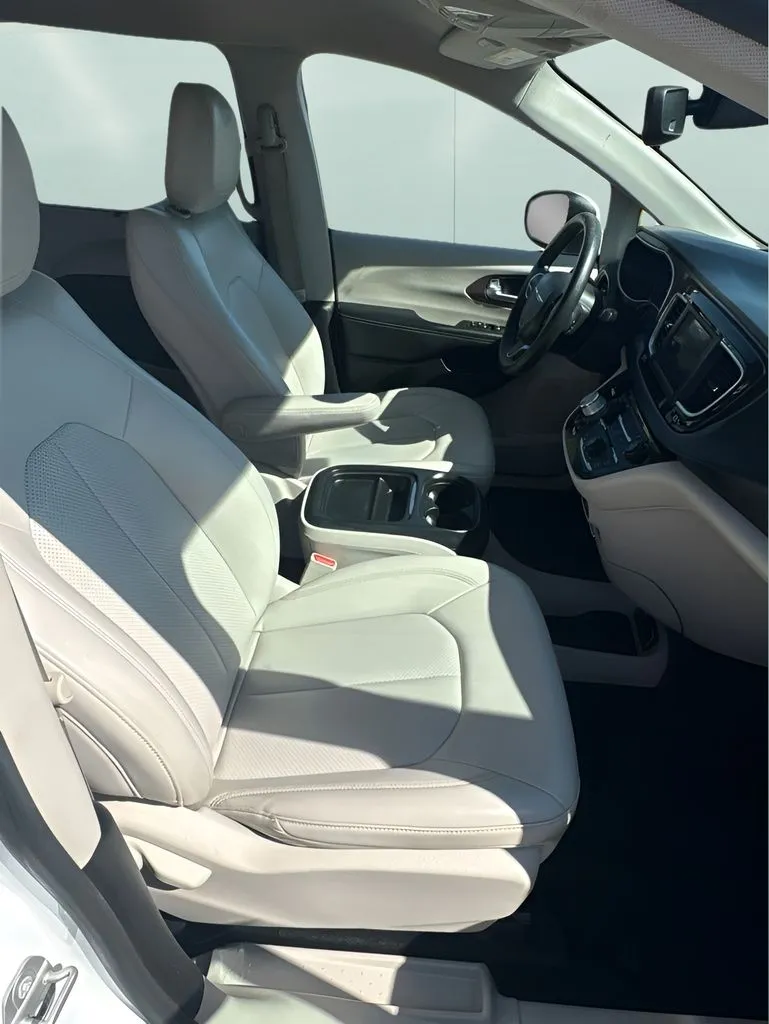 Chrysler Voyager photo 20