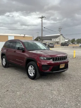 Red 2024 Jeep Grand Cherokee Laredo for sale in Abilene, TX
