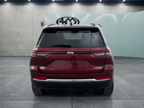 More photos of 2024 Jeep Grand Cherokee Laredo at 4M Autoplex - Industrial Blvd, TX