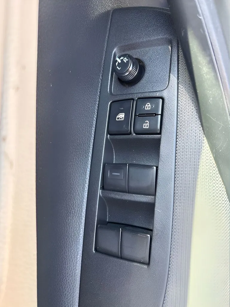 Toyota Corolla photo 13