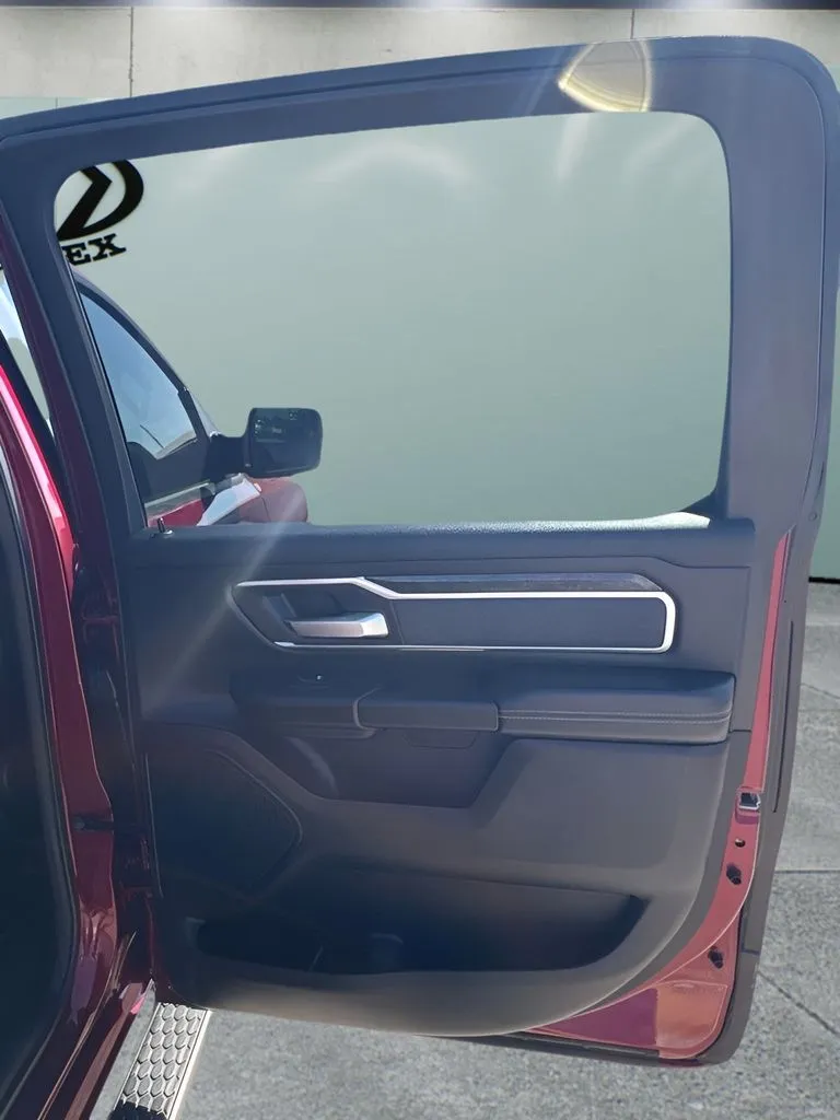 Ram 1500 photo 17