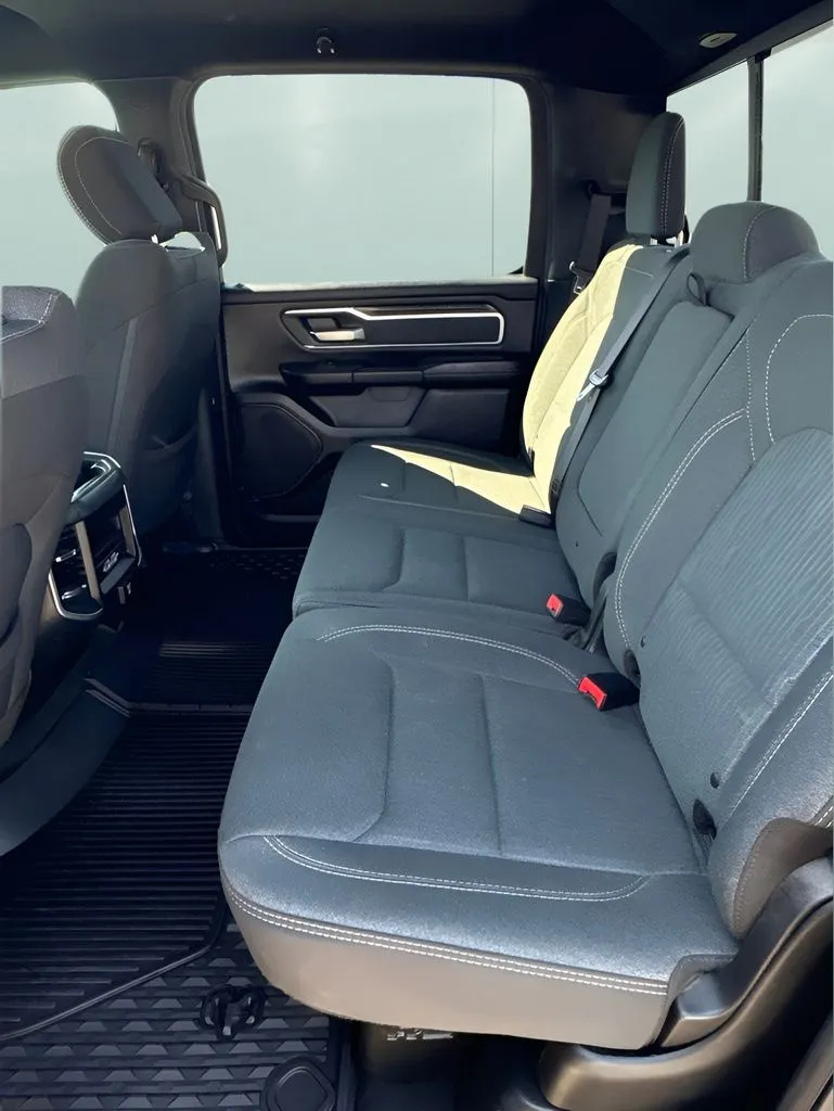 Ram 1500 photo 16