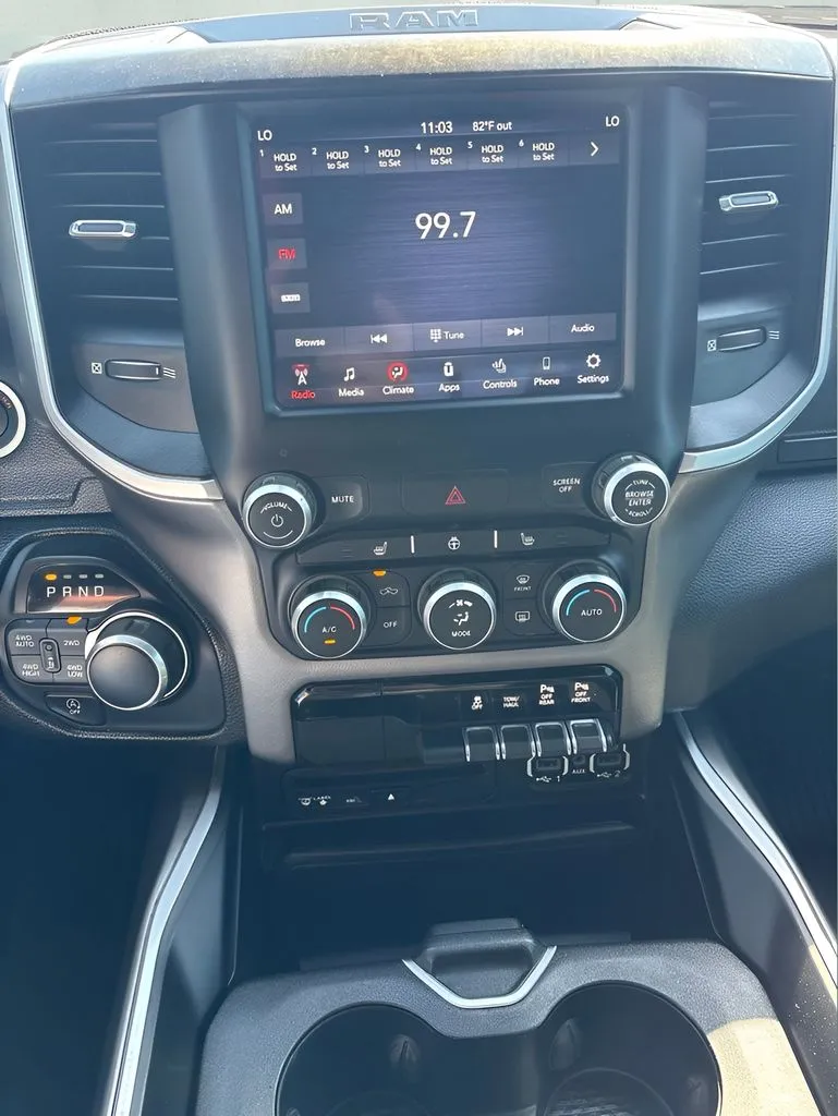 Ram 1500 photo 24