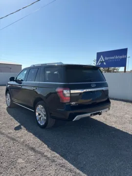 More photos of 2019 Ford Expedition Platinum at 4M Autoplex - Industrial Blvd, TX