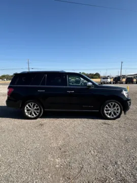 Photos of 2019 Ford Expedition Platinum for sale in Abilene, TX at 4M Autoplex - Industrial Blvd
