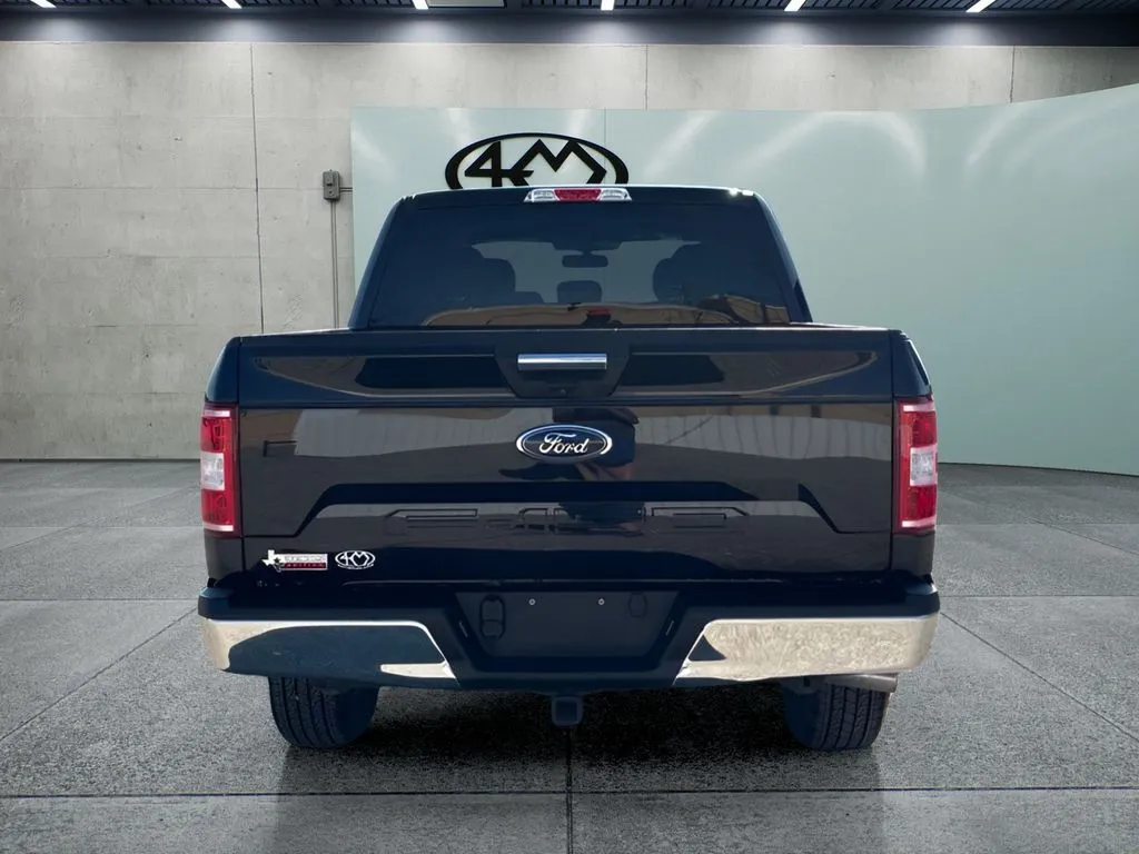 Ford F-150 photo 4