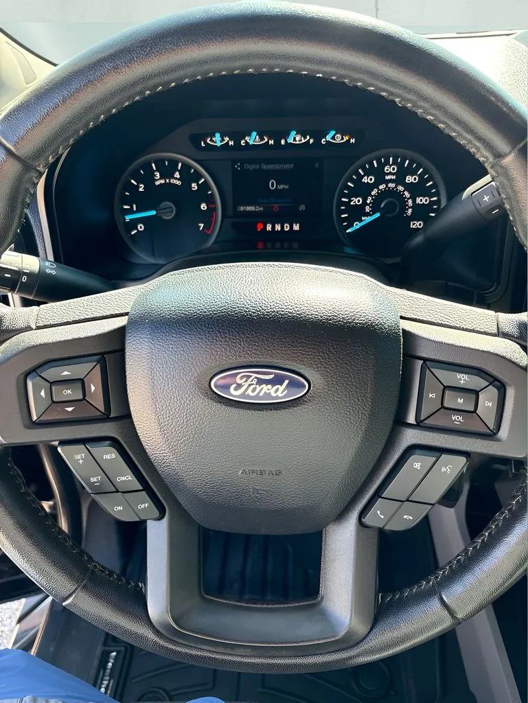 Ford F-150 photo 23