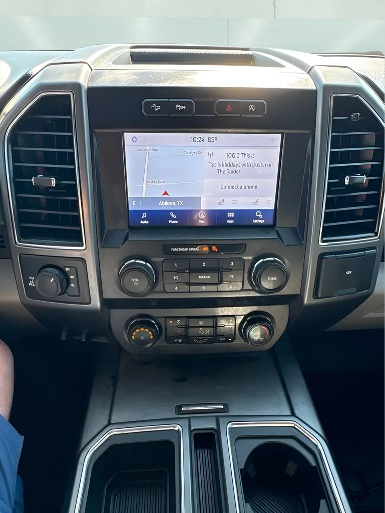 Ford F-150 photo 26